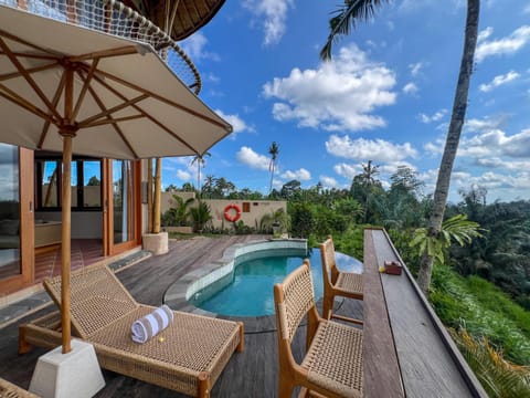 Balcony/Terrace, Swimming pool