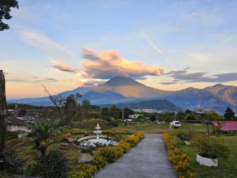 Garden, Mountain view