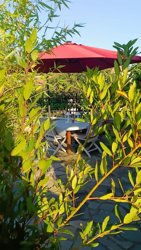 Inner courtyard view