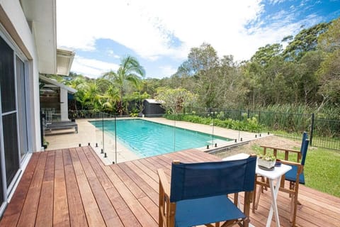 Natural landscape, Garden view, Swimming pool