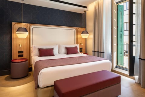Bed, Photo of the whole room