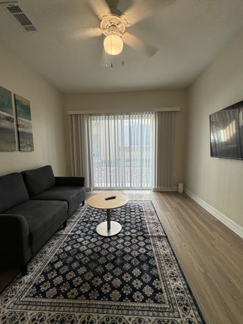 Stylish 1BHK Retreat in City Apartment in Leander