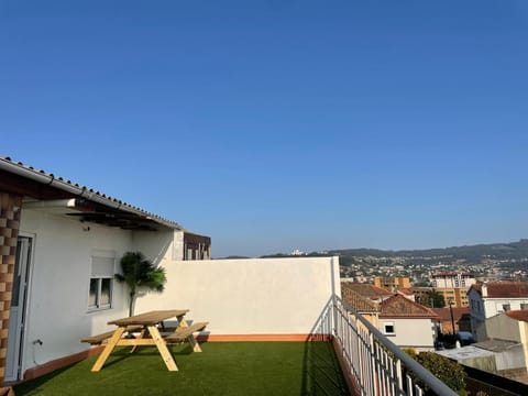 Terraza de ciudad, Familly Home House in Vigo
