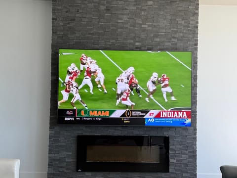 Black Pearl by Sun Palace Vacations House in Estero Island