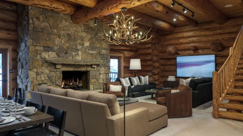 The Savory Lodge House in Vail