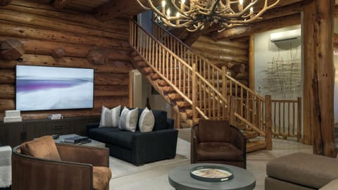 The Savory Lodge House in Vail