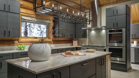 The Savory Lodge House in Vail