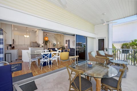 Sunny Canal by Sun Palace Vacations House in Estero Island