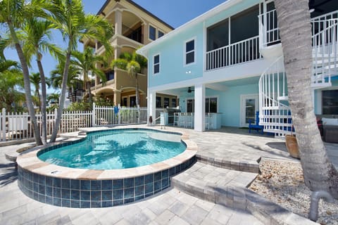 Harborside on Palermo by Sun Palace Vacations House in Estero Island