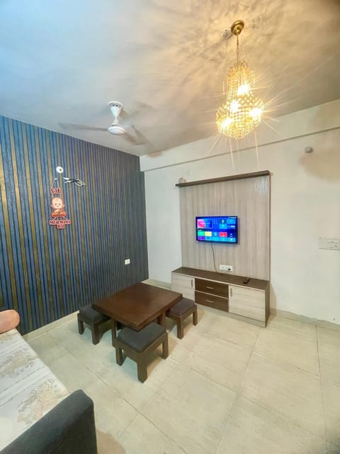 ZenRoofs- Homely 2BHK Apartment Apartment in Jaipur