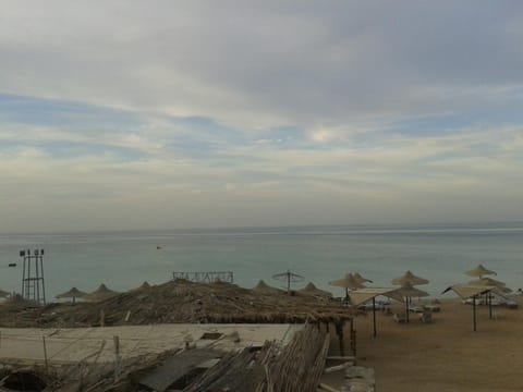 BBQ facilities, Beach, City view, Sea view
