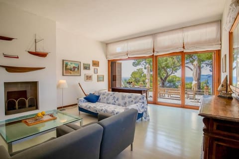 Villa Elba Sunset Low Season Villa in Tuscany