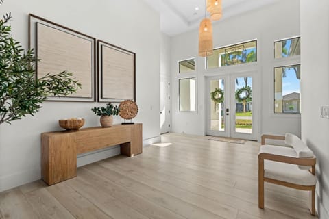 Gulf Coast Luxury Getaway House in Naples Park