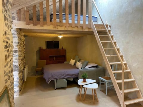 A l'Est d'Eden 5 min from Dinan Apartment in Brittany