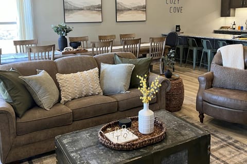 Cozy Cove Lodge House in Branson