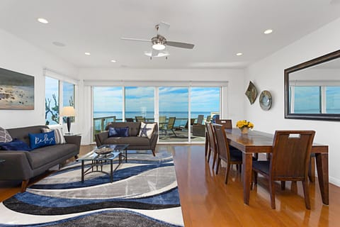 Coastal Soul - ENC656N House in Leucadia