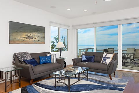 Coastal Soul - ENC656N House in Leucadia