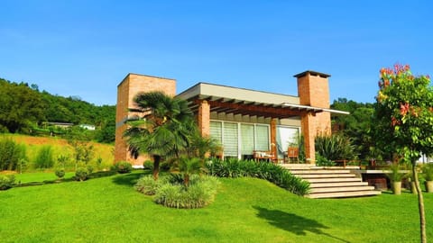 Property building, Day, Natural landscape, Garden view