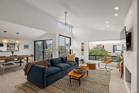 Hacienda Palms - SUR168 House in Solana Beach