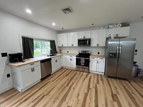 Twin Pines Lake resort 2 House in Great Sacandaga Lake