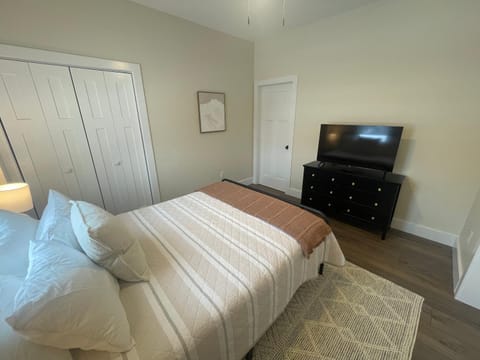 The Innwoods - One Bedroom Apartment Apartment in Tannersville