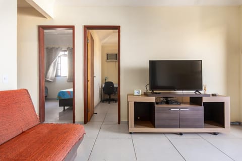 Communal lounge/ TV room, TV and multimedia