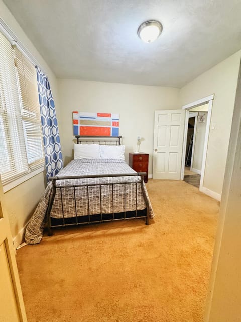 Bed, Bedroom, wardrobe