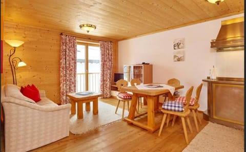 Appartement Kriegerhorn Apartment in Lech