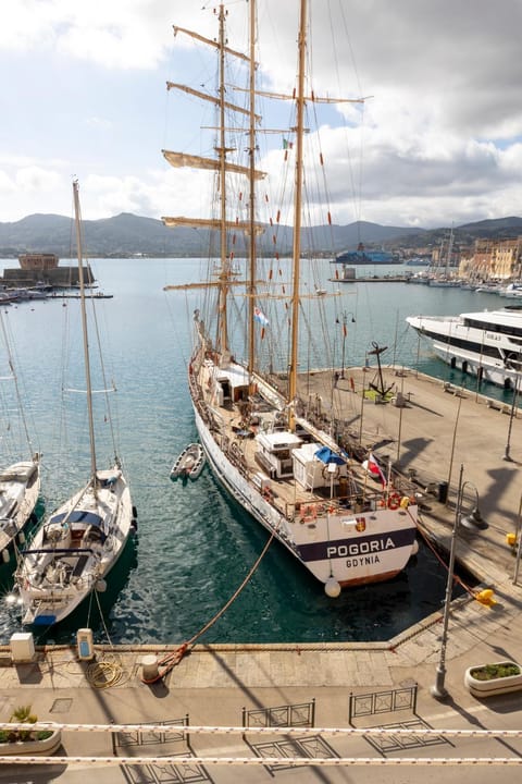 Natural landscape, City view