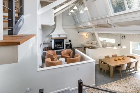 895 County Road 206 House in Durango