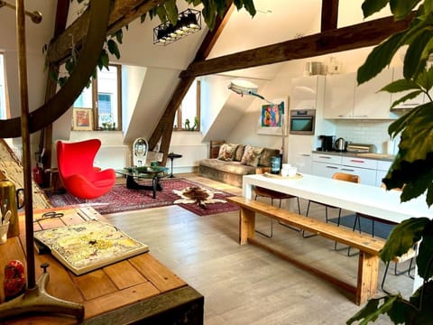 Kitchen or kitchenette, Living room, Dining area