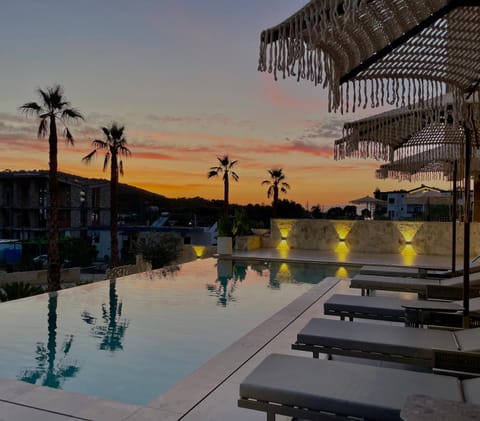 View (from property/room), City view, Street view, Swimming pool