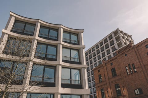 Property building, Day