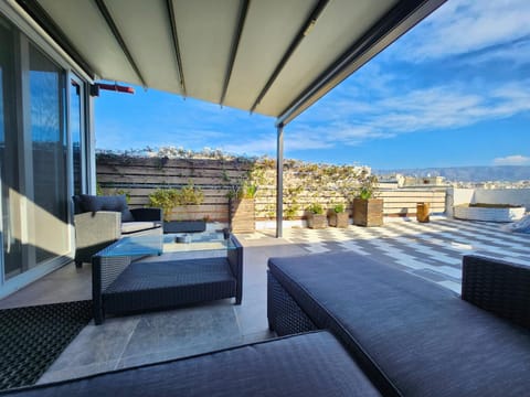 Patio, View (from property/room), Balcony/Terrace, Seating area