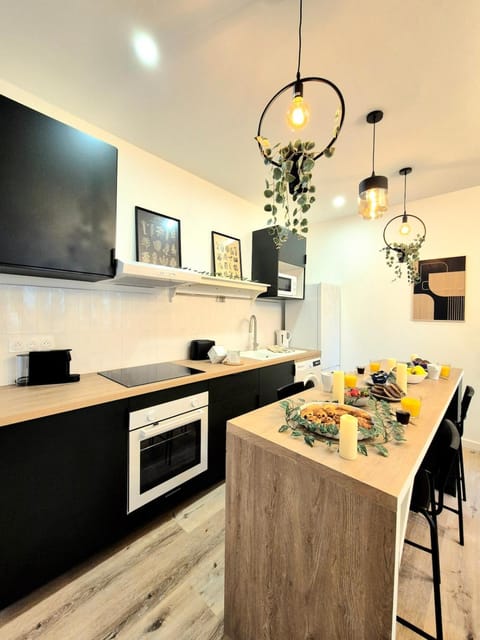 La Terrasse Nîmoise - heart of town - air conditioning Apartment in Nimes