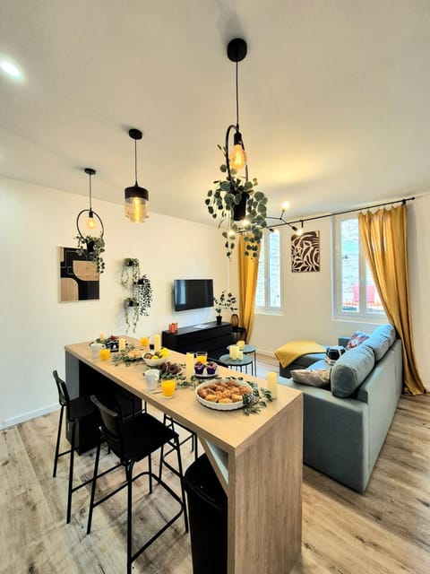 La Terrasse Nîmoise - heart of town - air conditioning Apartment in Nimes