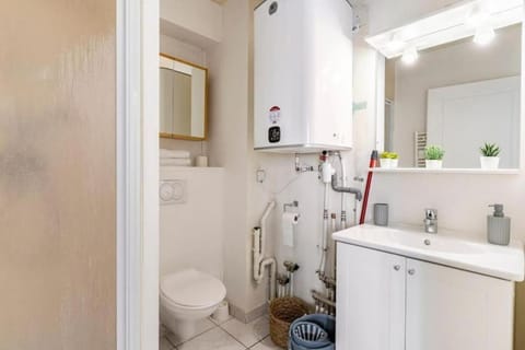 Geneva Green Studio Apartment in Canton of Geneva