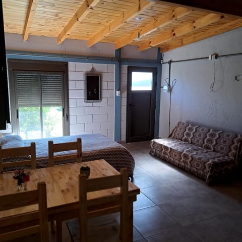 Bed, Living room
