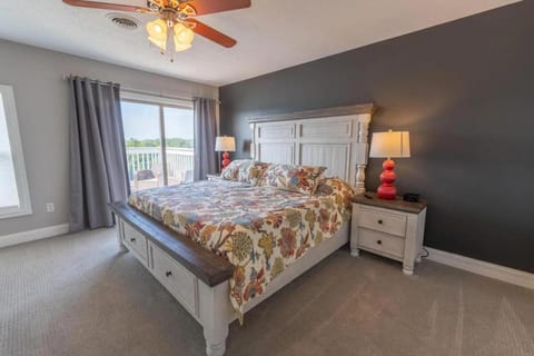 Harborview at Lake Cumberland House in Lake Cumberland