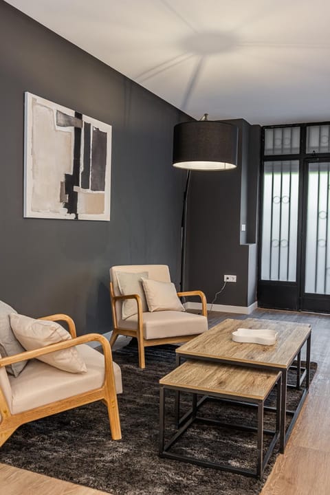 Queen's Plaza España Boutique - Alojamiento Corta Estancia Bed and Breakfast in Centro