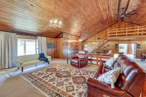 4 Mi to Lake Access Pet-Friendly Home in Bismarck House in Arkansas