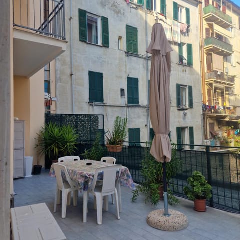 Property building, Patio, Day, View (from property/room), Balcony/Terrace, Dining area