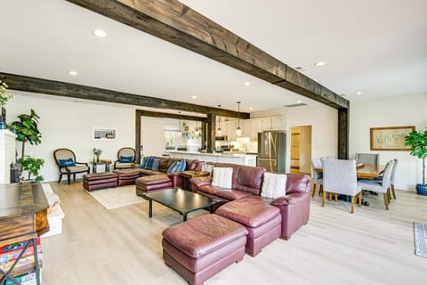 Fish, Boat and Unwind Old Hickory Lake Retreat House in Hendersonville