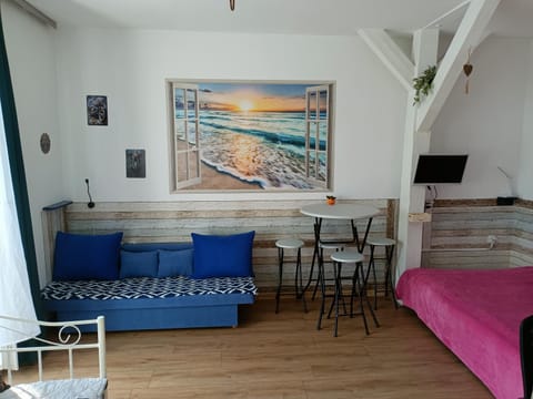 Centrum 3 łóżka ul Kossaka 12b przy galerii z Balkonem Apartment in West Pomeranian Voivodeship, Poland