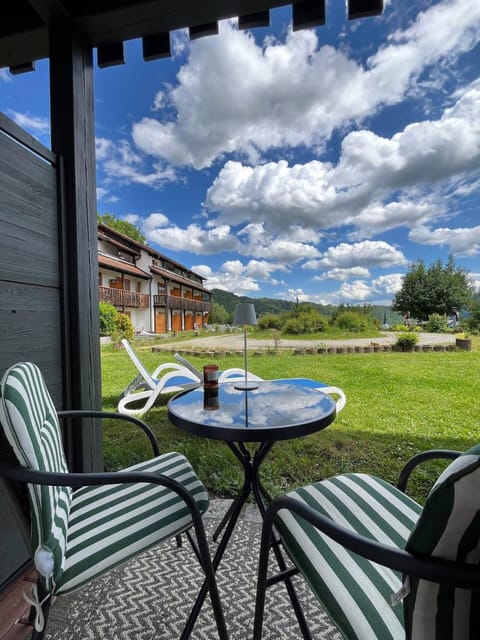 Spring, Natural landscape, Garden, Seating area, Dining area, Garden view