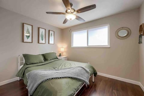 4BR Longmont Escape with Cold Plunge & Sauna - Pets OK! House in Longmont