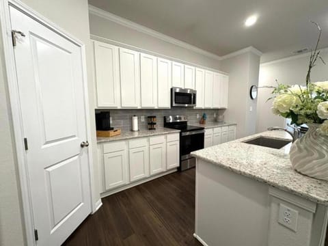 dishwasher, oven, stove