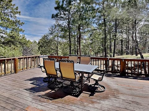 Double Eagle Manor House in Alto