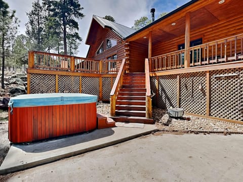 Double Eagle Manor House in Alto