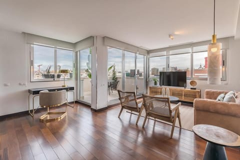 Balcony/Terrace, Living room